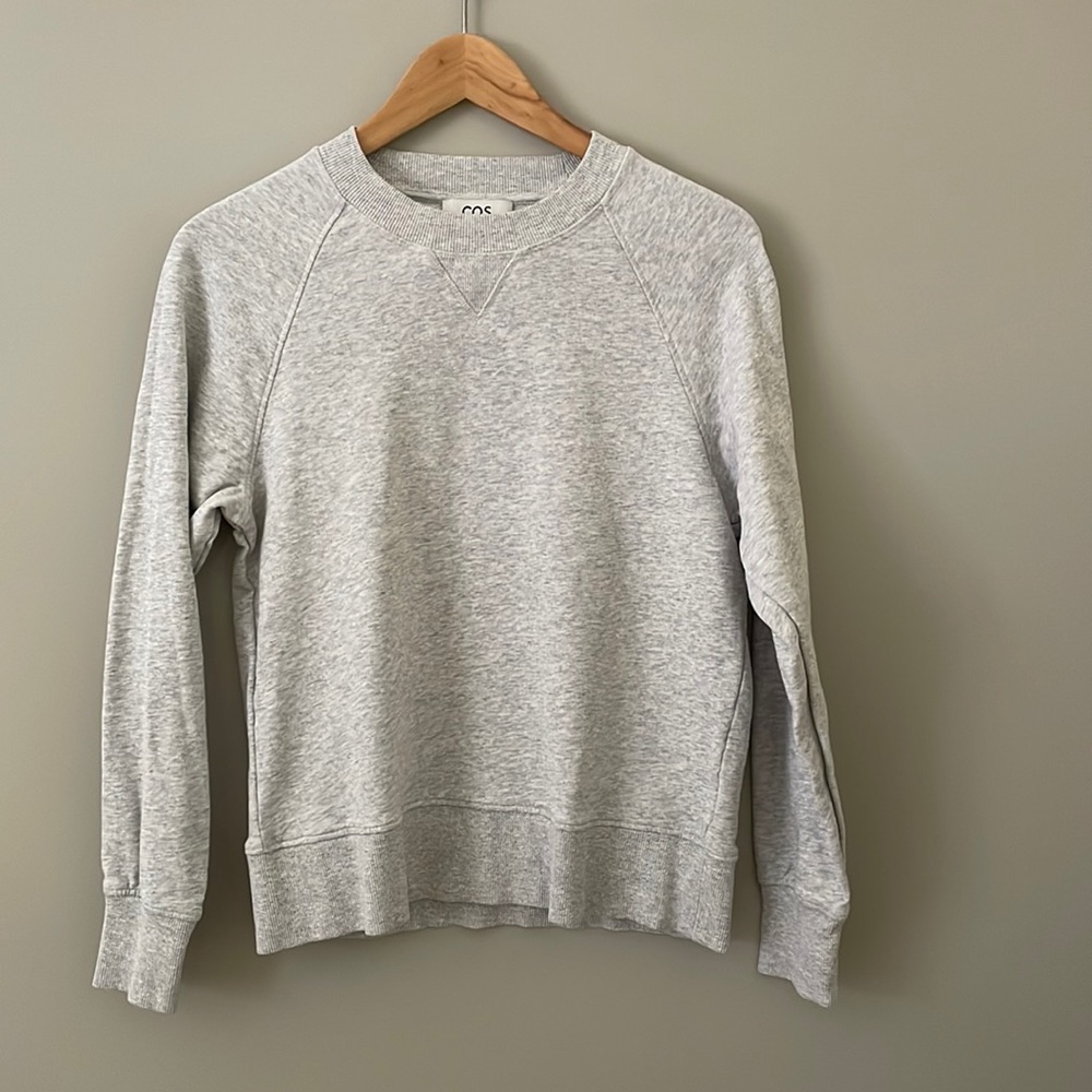 COS sweatshirt